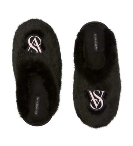 Luxe Plush Closed-Toe Slippers